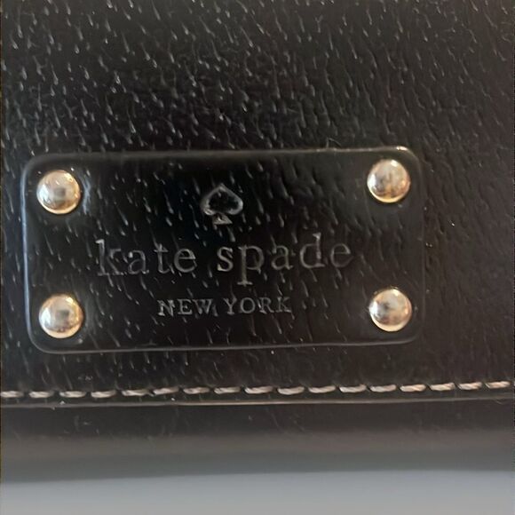 Kate Spade Black Leather Key Fob Zip Coin Bifold Wallet - Picture 3 of 15